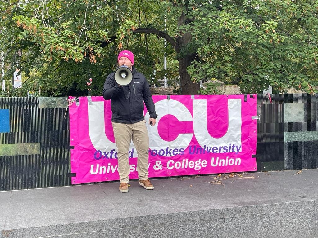 BrookesUCU's tweet image. Great Turnout and Inspiring Speeches On the Picket Line Today!! The Fight Continues #ucuRISING  @DrJoGrady #EnoughIsEnough