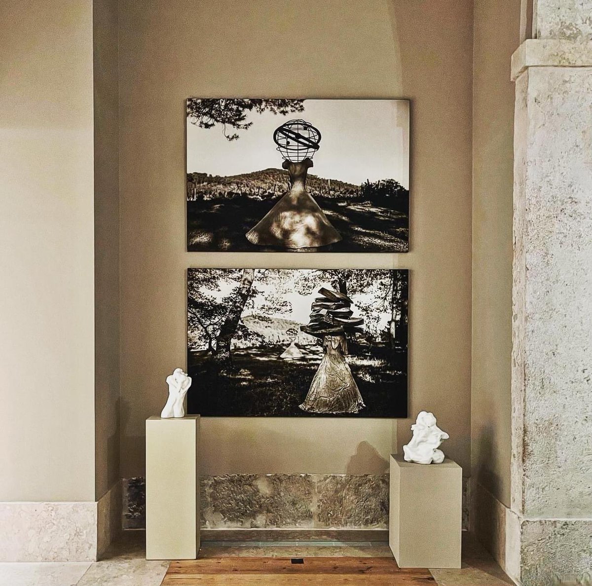 JulianLennon's tweet image. What a Beautiful start of the Exhibition ‘Eva and Friends’…
Many more pictures to come, of the Exhibition space and the Private Opening &amp;amp; following dinner, in one of the most beautiful gardens in Lisbon…
Congratulations Eva, on such a Beautiful show &amp;amp; such a wonderful…