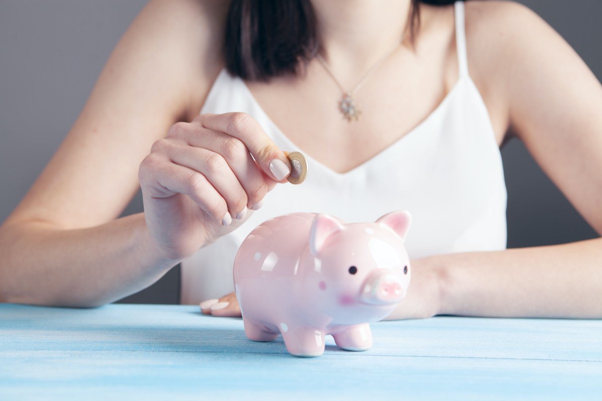 Brett's money saving advice is 'When you get paid (benefits or wages), always put aside what you think you can save immediately. Even if you need it before you next get paid, it develops good habits and lets your money earn interest until you need it.'