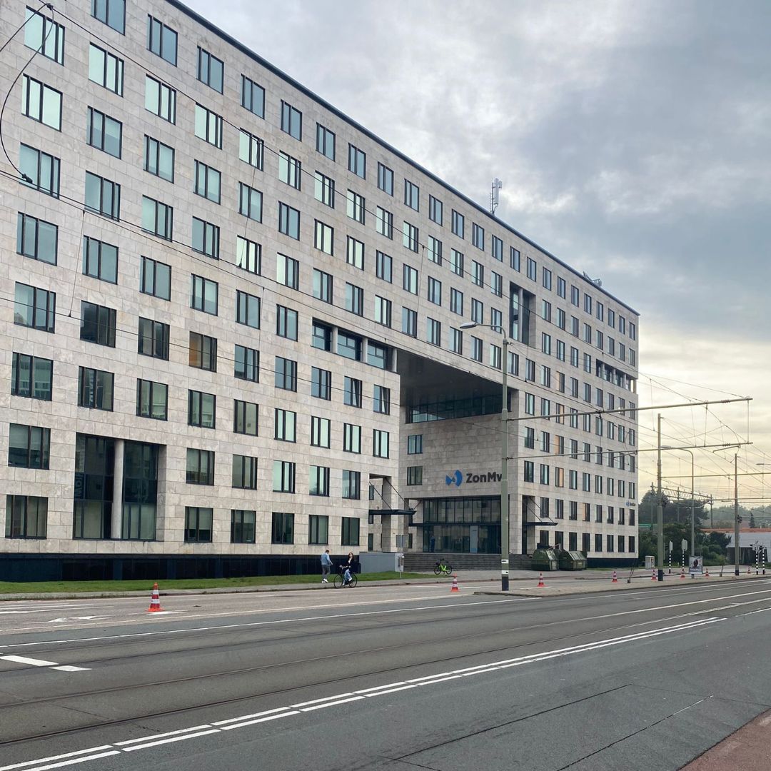 scarfreeworld's tweet photo. Our Head of Research Funds, Charlotte, is in The Hague for Day 1 of the #EViR Roundtable 🇳🇱
"Fab to catch up with colleagues old and new, including @ResearchWales. Excited to be part of the conversation on how to deliver quality #research!" 🔬
👉 https://t.co/sYesq02fVa https://t.co/N8WOvxUmRO