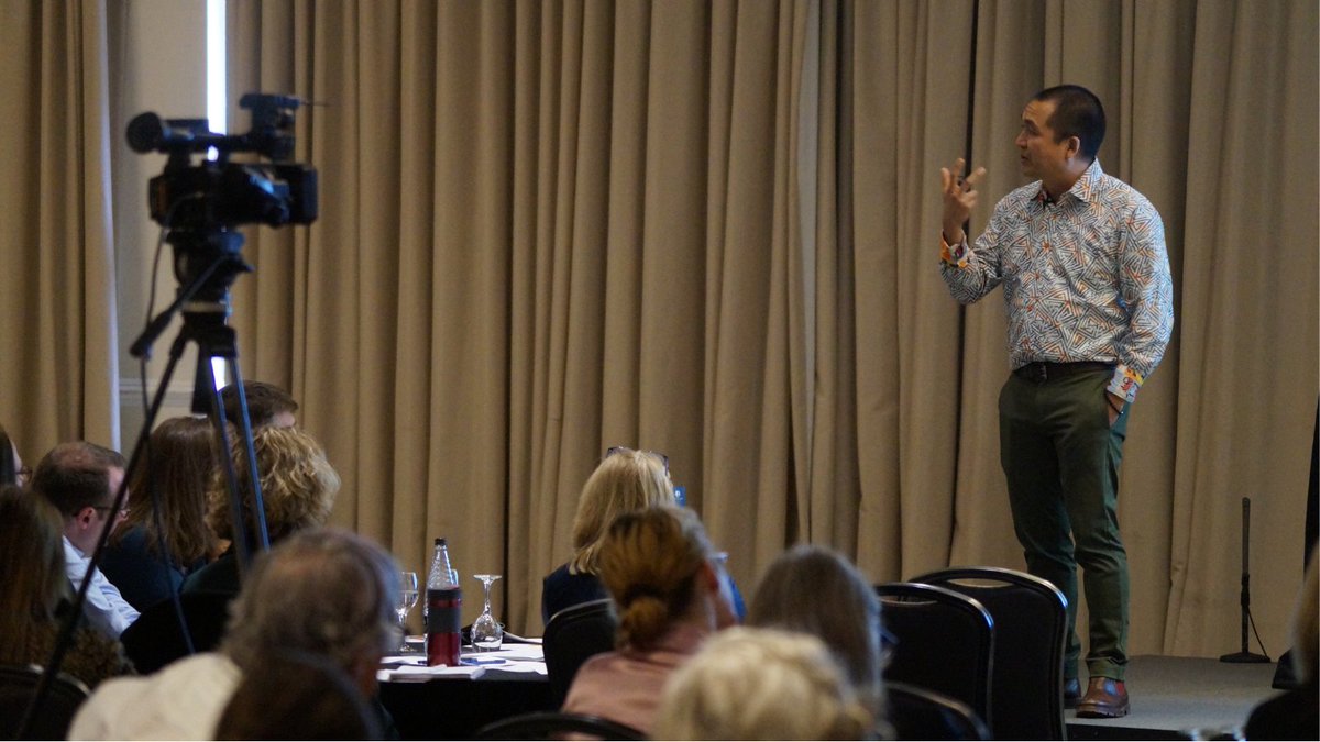 EducationScot's tweet photo. 👥 Educators across Scotland have come together in Glasgow to discuss education reform. #EdScotPLL 

Addressing the audience, @SRinconGallardo said: "Historically, the pedagogical core is very hard to change...doing it requires very deep and widespread cultural change." https://t.co/y6QoY4PZH6