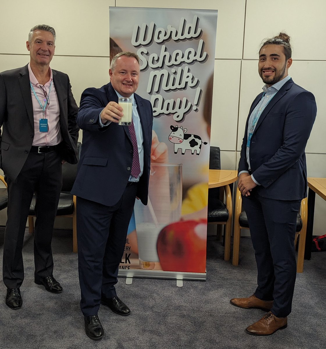 🥛 Great to chat with @SchoolMilkAll in the @SeneddCymru regarding the importance of children having access to nutritious milk at school to support their growth and development. #WorldSchoolMilkDay #Education