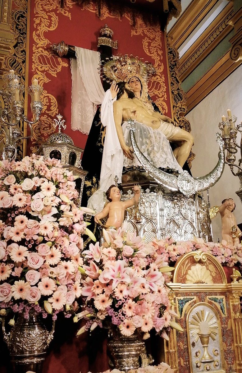 StoEntierro's tweet photo. 𝐃𝐈𝐀 𝐓𝐄𝐑𝐂𝐄𝐑𝐎: Quinario en Honor y Gloria de Nuestra Madre, la Santísima VIRGEN DE LAS ANGUSTIAS.
19:30 horas. Rezo del Santo Rosario. 
20:00 horas. Sagrada Eucaristía. https://t.co/u42aWAfGTp