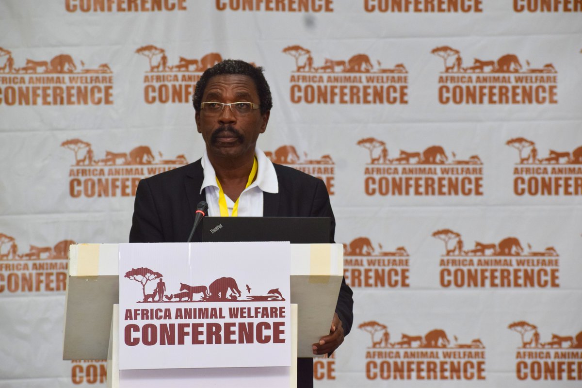 AAWConference's tweet photo. "AU-IBAR is a catalyst for change with the mission of providing leadership in developing animal resources for Africa. Let's work together to balance Animal Welfare, Climate Change and Development in Africa."
Dr Mwenda Mbaka
#AAWC2023 #AAWCRwanda #AAWC23 https://t.co/OvERegbxF3