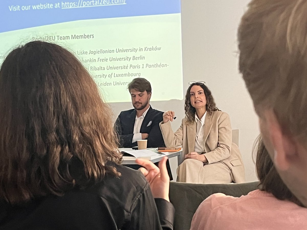 Sophie L. Vériter tweet media