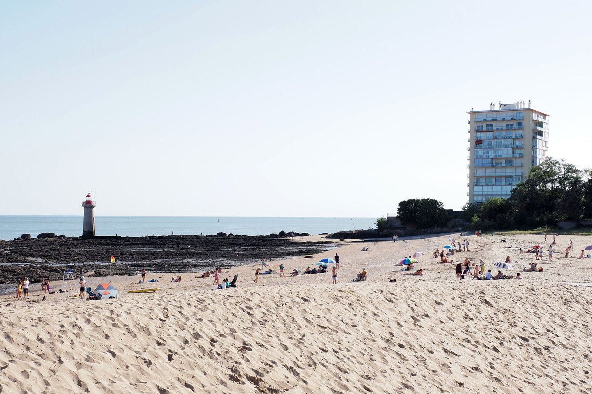 [ALERTE] La baignade et les activités de pêche à pied sont de nouveau autorisées sur la Grande plage et sur la plage de Villès à #SaintNazaire où elles étaient interdites depuis samedi 23 septembre après des analyses défavorables liées aux épisodes de pluie.