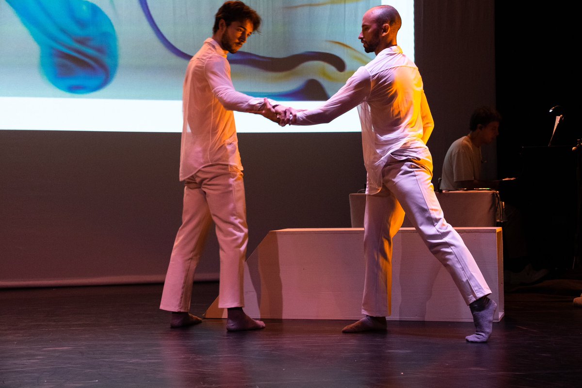 messcellany's tweet image. Videoescena para “Filarmonia Vital”, #BalletContemporaniDeCatalunya
Residencia técnica, septiembre 2023 #AuditoriMunicipaldeTerrassa 
Premiering soon…