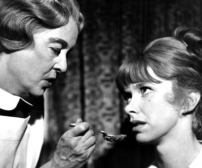 oxley264's tweet photo. Bette Davis is THE NANNY 1965
Wendy Craig James Villiers
Pamela Franklin William Dix
Maurice Denham Alfred Burke
#SethHolt #HammerFilms https://t.co/DsSMSudmBL