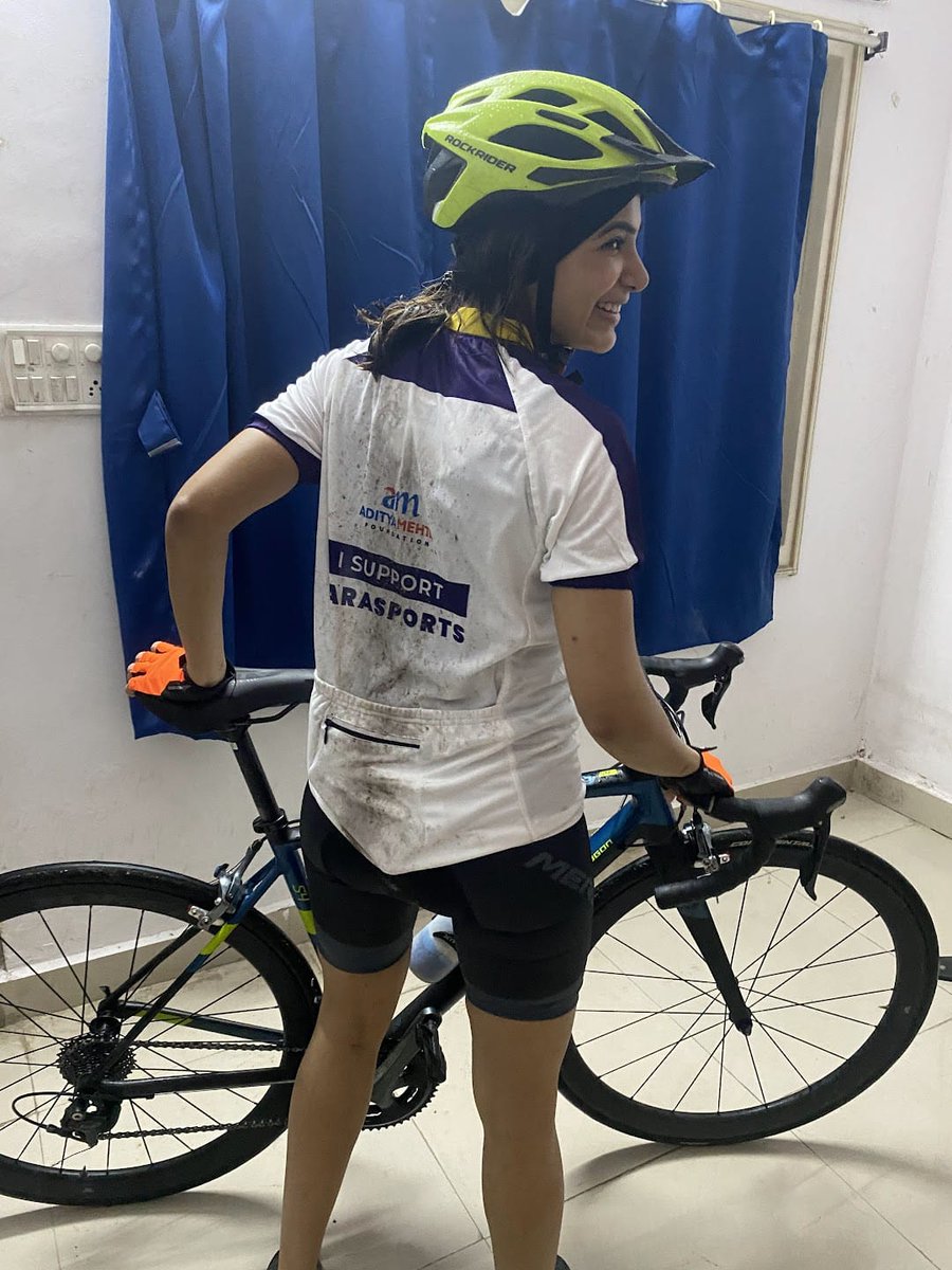 Adityacyclist's tweet photo. Samantha, always an inspiration to everyone! It’s been two years since this amazing ride with Samantha, one of our very staunch supporters!

@Samanthaprabhu2

#parasports  #supportparasports  #support #Inspiration #ride #staunchsupporter #amf #amfteam #adityamehtafoundation https://t.co/NaRSdensF0