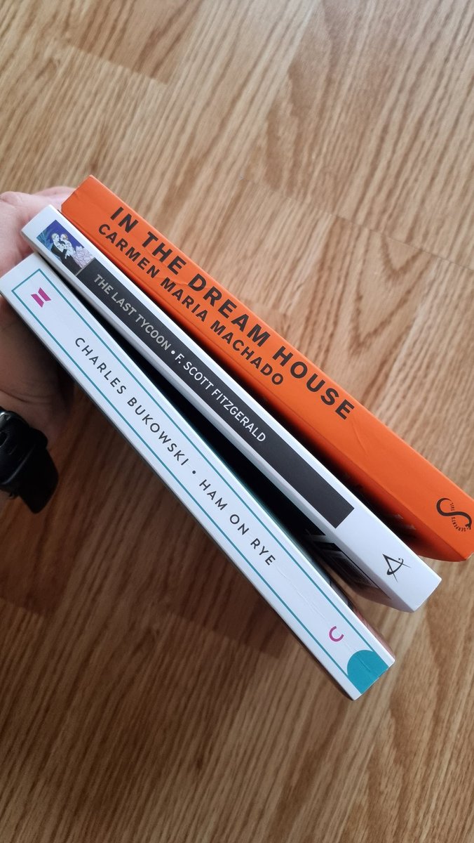FlorentaM's tweet photo. September 📚 https://t.co/xSVgkRGdxa