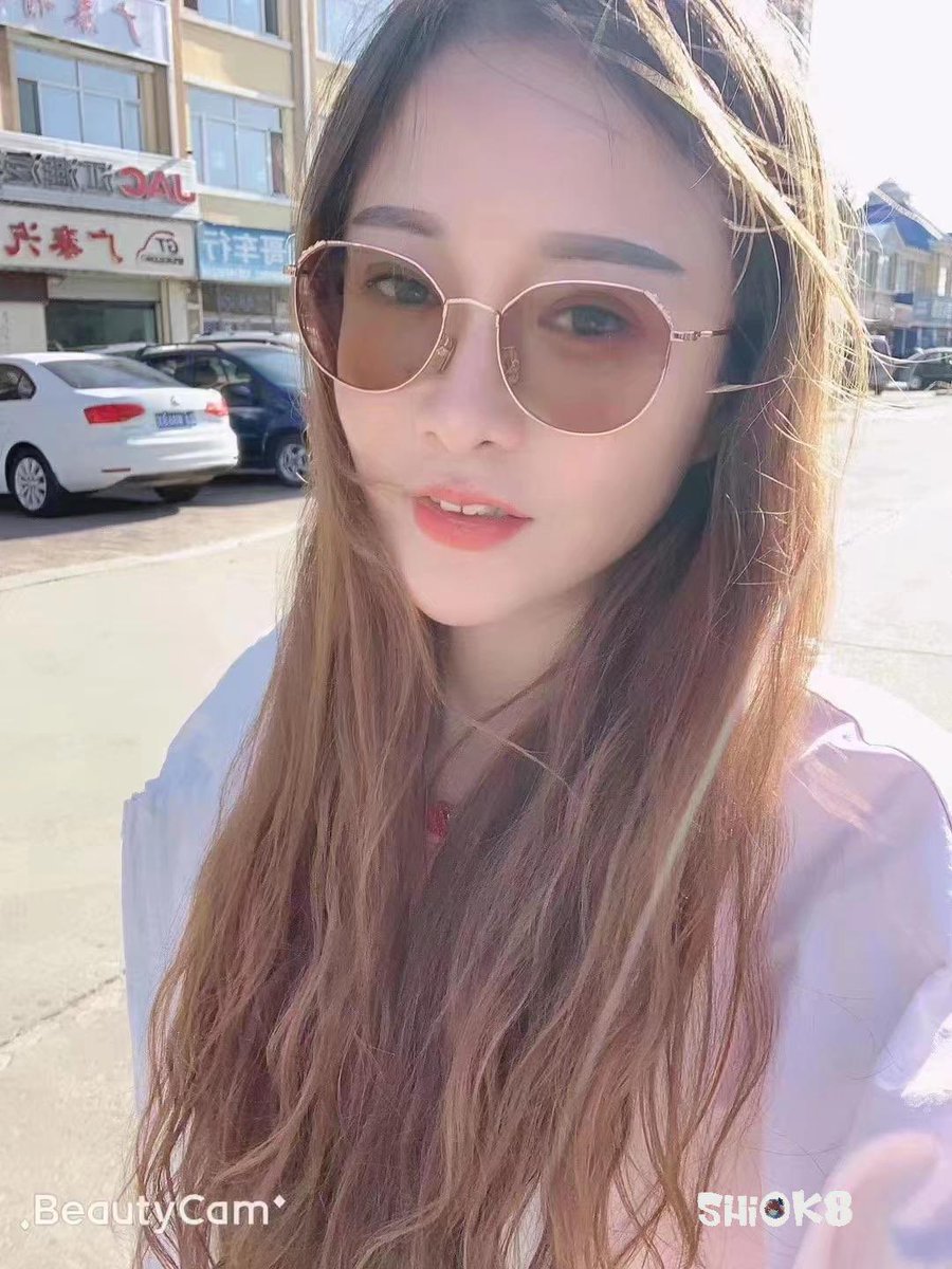 风骚美人，充满妖艳之气，极其期待一举沦陷 A coquettish beauty, full of sultry spirit, and extremely looking forward to falling in one fell swoop. shiok5.com/qt/detail?id=3… #singaporebigboobs #马来西亚女生 #马来西亚约炮 #新加坡外围 #新加坡外围 #新加坡约炮 #马来西亚资源