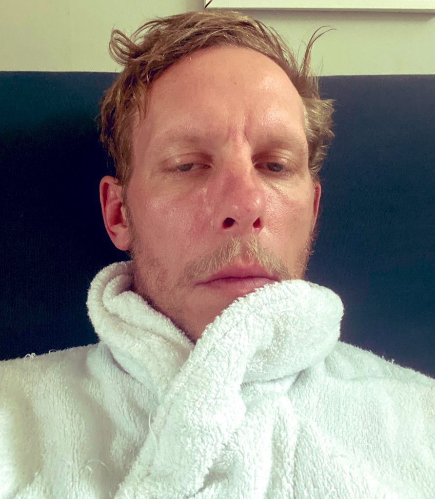 BrexitBuster's tweet image. A friend in need…
#LoozzaFox #CraftyGrimes #DirtyDan