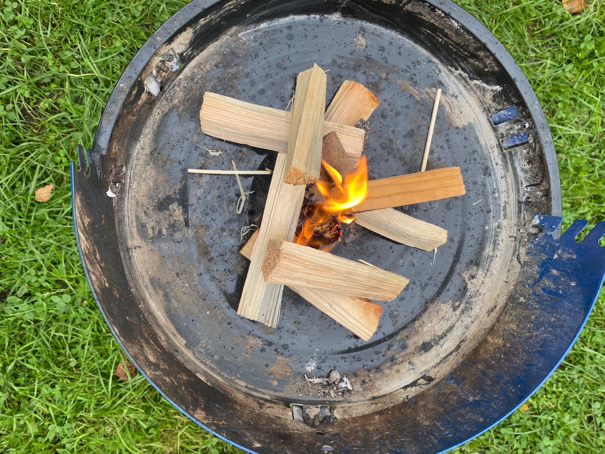 BoughtonHeath's tweet photo. Fire!! We listened to the description of the Grumcher whilst watching the fire burn #minpins https://t.co/TFBi1faVUX