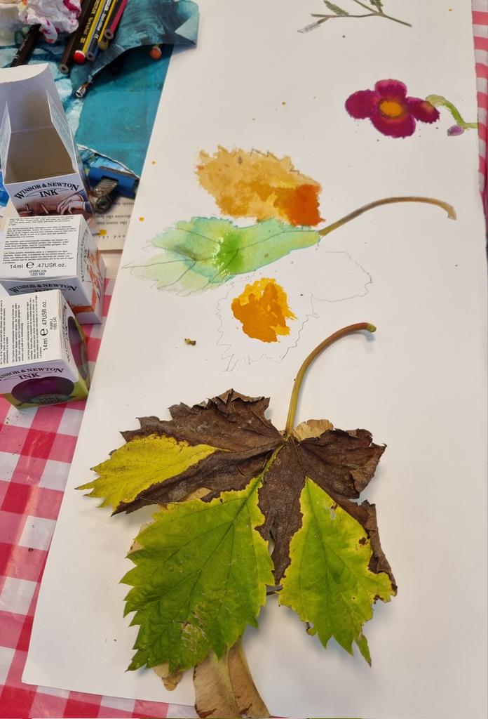 erbradfield's tweet image. Briefly popped in to #LintonMapping workshop this morning and what beautiful creations in process on the theme of #GrowingPlaces... can't wait to see the finished pieces @mindsarts #WellbeingThroughCreativity #SocialConnectedness #CommunityConnections 🍃🍂🌻🌊🌳