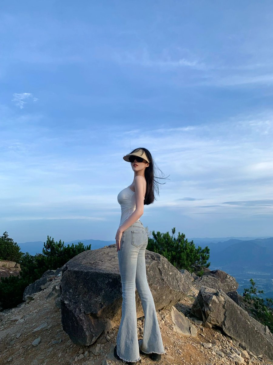 Shatu (@shatu413502) on Twitter photo 