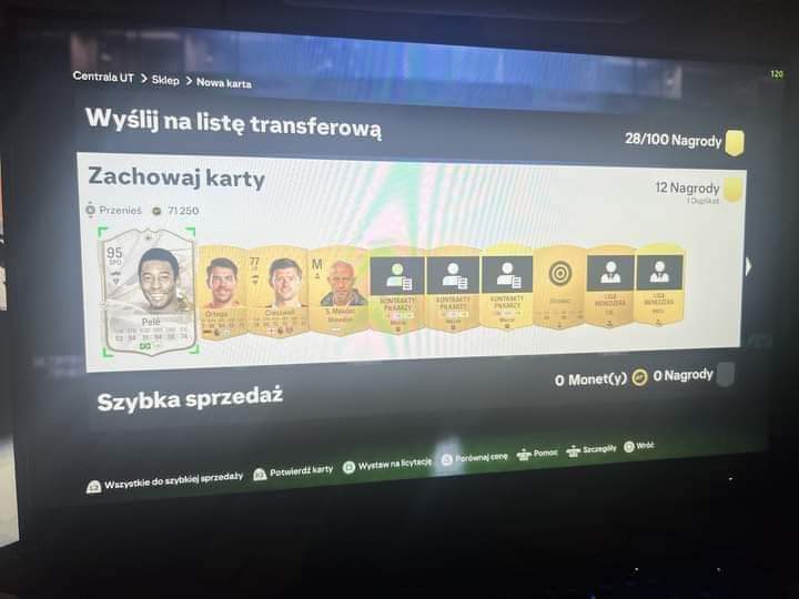 brat mnie z drugiego pokoju woła, że niby he need me tu i skurwol trafił pele xd