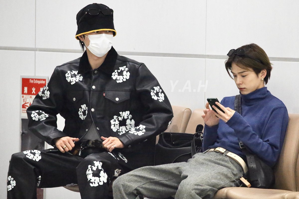 yah_jpm's tweet image. 도착했다잉~✨🛬🌠