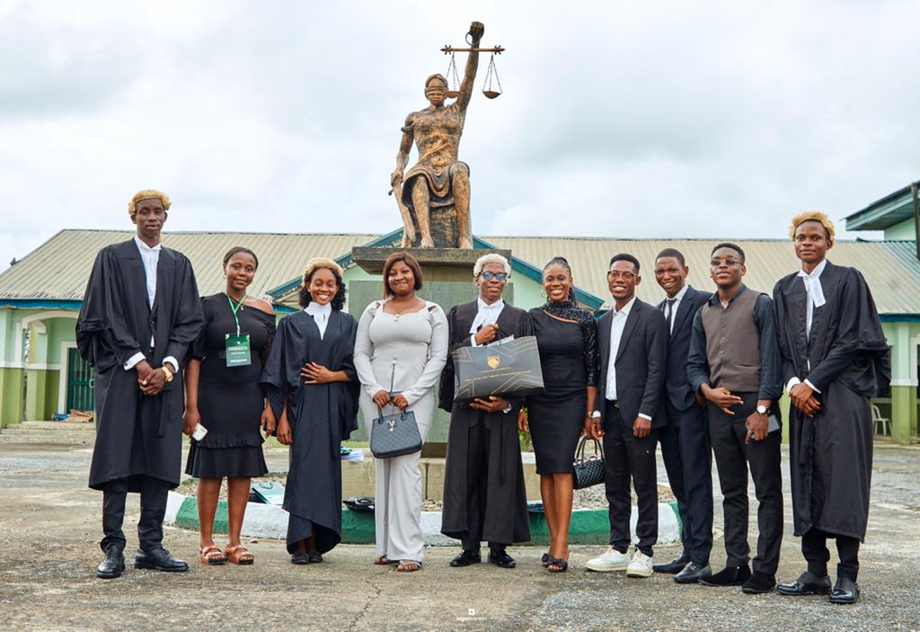 AJUniversity's tweet photo. Once again, we come bearing multiple awards! The Law students of Arthur Jarvis University have won awards for Best Advocate of the South, Moot God of the South and Best Dressed at the just concluded Law Students Association South-South Zone Conference. #admissioninprogress https://t.co/8tFDMu6AhJ