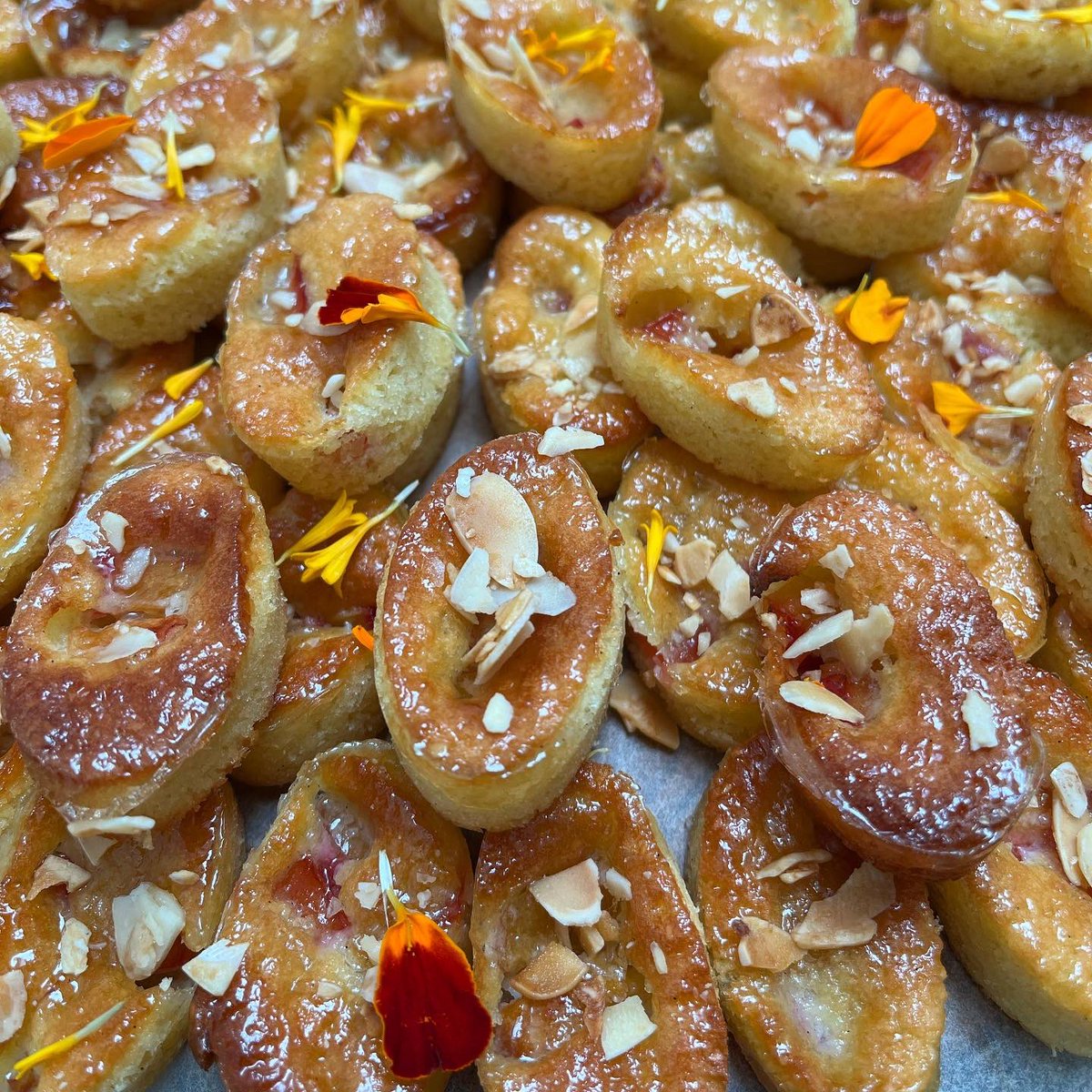 Lexington Catering tweet media