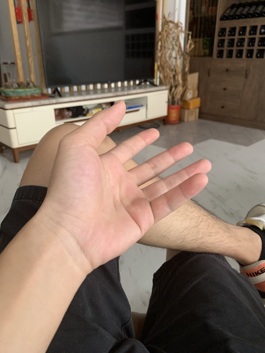Zemer_Dom's tweet photo. 走走停停，断断续续，认识新的人，渐渐的一些老朋友就慢慢淡了，走马观花的人生，但却处处是不一样的风景，有些惬意的地方多停留一会，有些惊悚的地方只是稍作歇息！ https://t.co/O1oqT8yOxG