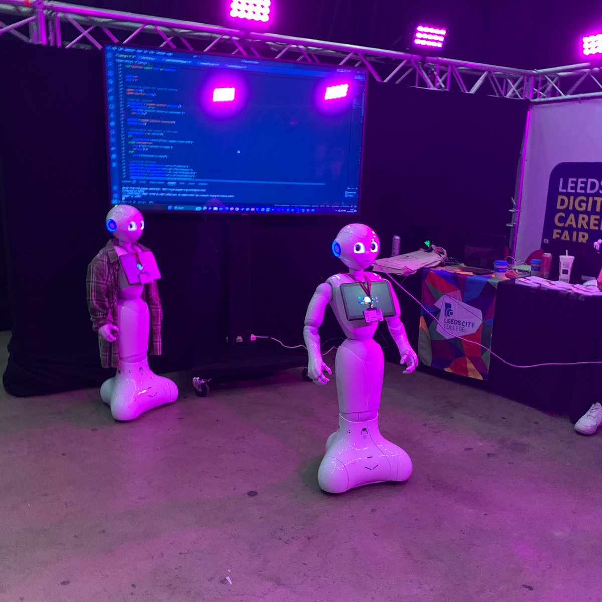 Leeds City College tweet media