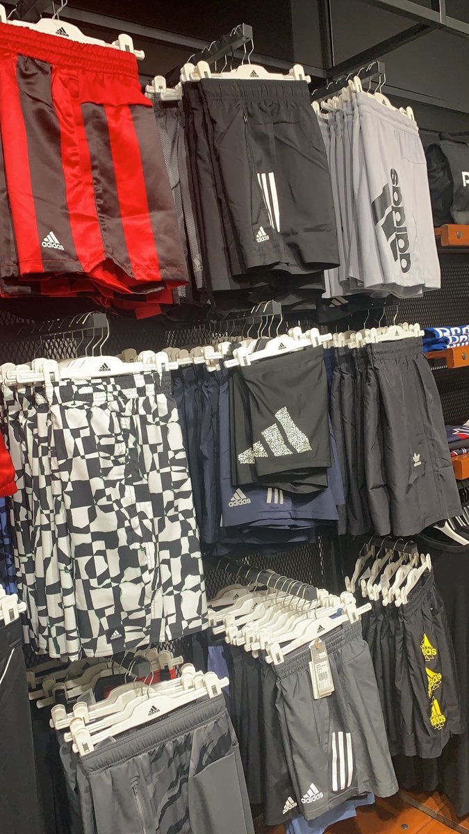 mactonaj_sports's tweet photo. Different ranges of gym wears available in stock π₯
Follow @mactonaj_sports on Instagram for more hot fits π₯
#MACTONAJ #Jerseystore #Tinubu #BBNaijaAllStars #Osimhen #Napoli #TheBlackBook #Gistlover #Akure https://t.co/qj9AeW3E0i
