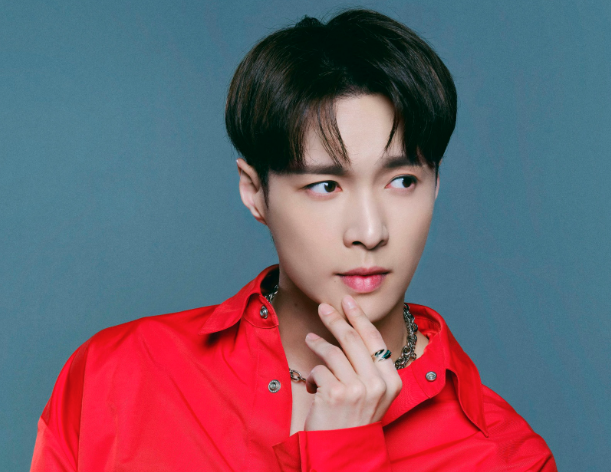 AboutMusicYT's tweet photo. Happy 32nd birthday to EXO's Lay! https://t.co/MjhyS0QQKf