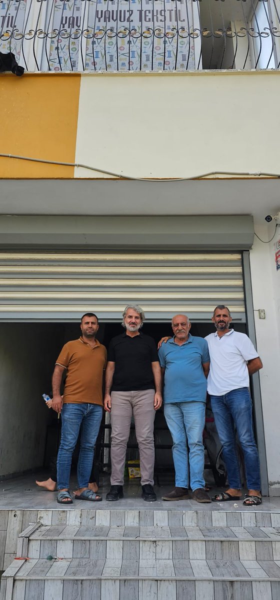 Yavuz Tekstil Firması Sahipleri Naim Yavuz ve Hakan Altınkaymak'ı ziyaret ettik. Samimi ev sahipliği için kendilerine teşekkür ediyorum.