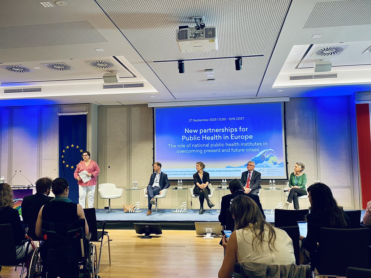 #Cooperation between #NPHIs and other institutions could be encouraged through projects supported by the EU.
🧩Public health institutes have a key position to link science and academia with policy. #EHFG2023