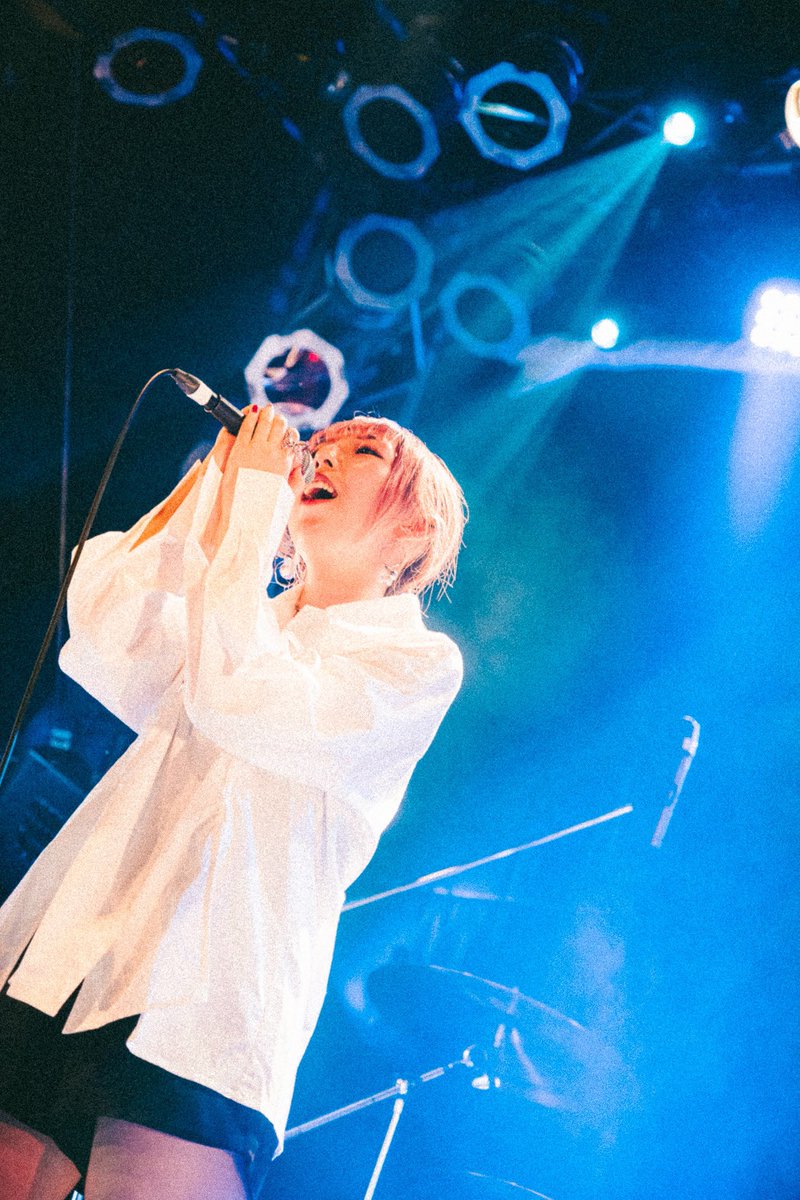 Lanuit_Official's tweet photo. ｜La nuit｜
ONE MAN LIVE "Endroll"
2023/09/25 @clubvijon

┈┈┈┈┈┈┈┈┈┈┈┈┈┈┈┈┈
1. 鼻につく死臭の中で交合いましょう
2. 赫の煙幕
3. cell
4. Last Dance
┈┈┈┈┈┈┈┈┈┈┈┈┈┈┈┈┈ https://t.co/AMFaW3q2z3