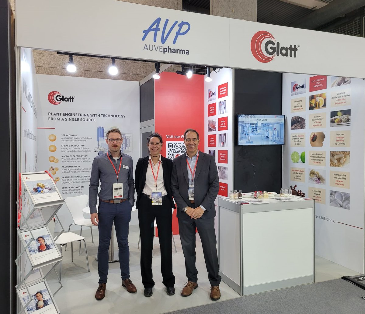 glatt_group's tweet photo. Today is already the second day of Alimentaria FoodTech. Stop by booth E563 and talk with our powder processing experts about your particle design ideas. We and our partner AUVEpharma look forward to meeting you!
#powderprocessing #particledesign #food #glatt https://t.co/Z6IYxAPujy