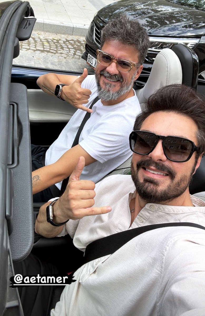 memoriseofrose's tweet photo. Bu kadar da yakışıklı gülemezsin Halil 🔥🔥

#HalilİbrahimCeyhan https://t.co/XJWKJHH3GS