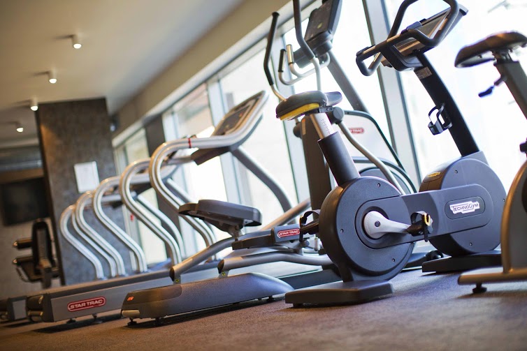 🏋️‍♂️NATIONAL FITNESS DAY🏋️‍♂️

Did you know that we have a fitness suite located on our first floor available for all guests?

Next time you stay, make sure to check it out🚴‍♂️