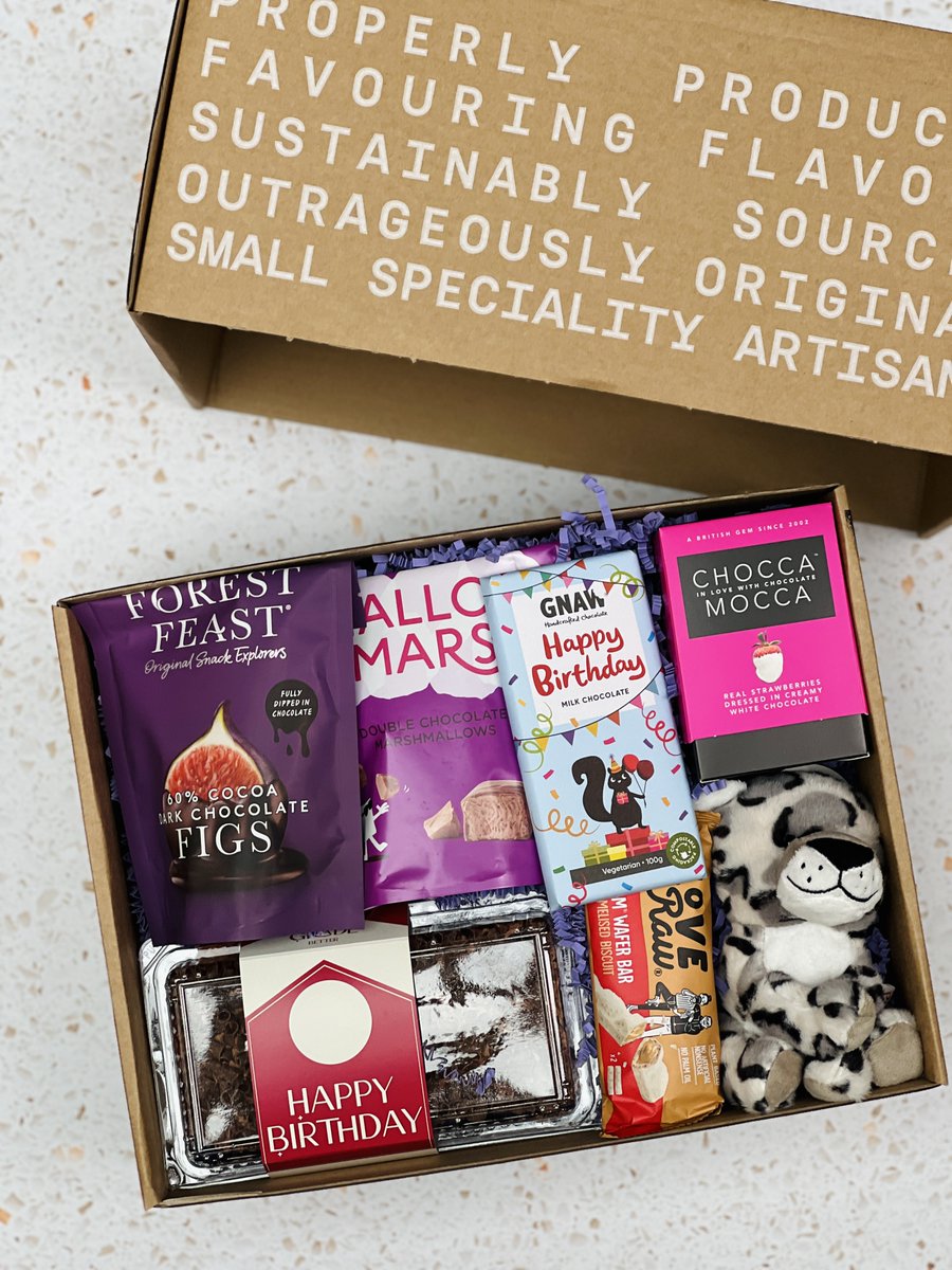 BasketsGalore's tweet photo. Today's Gift Basket Of The Day is "Fancy Feline Birthday Hamper Gift" 

https://t.co/oHQJJBNdiM

Follow &amp; RT to enter #prize draw to #win a Gift Basket. More info via our blog.

#dailydispatch #gifts #competition #giftbasketsrule #birthdayhampers #catthemedgifts https://t.co/6jbMbEEGoy
