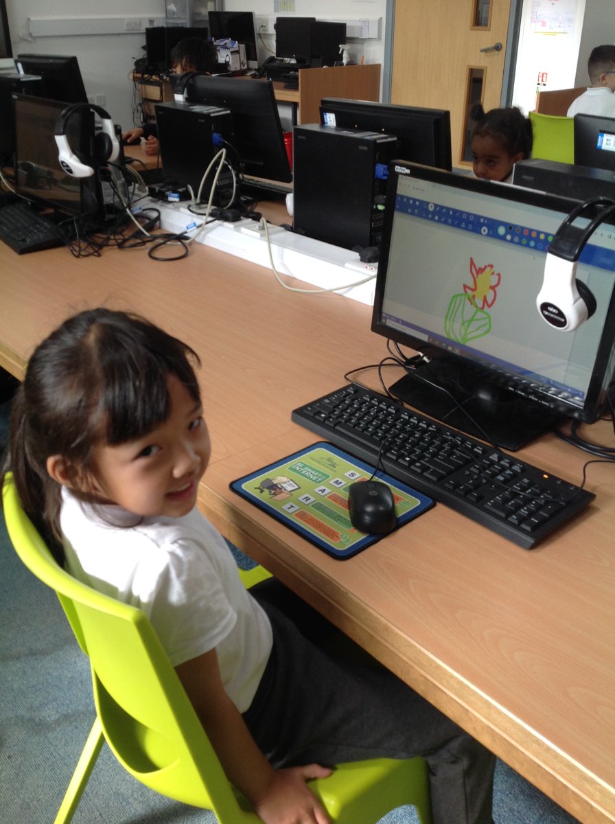 GBS_Grasshopper's tweet photo. 3/3 Year 1 Grasshoppers have been practising their mouse skills to day in Computing. They used a paint program to draw flowers and did a fantastic job! #gbs4computing
@GilesBrookSCH https://t.co/LV68x96F5G