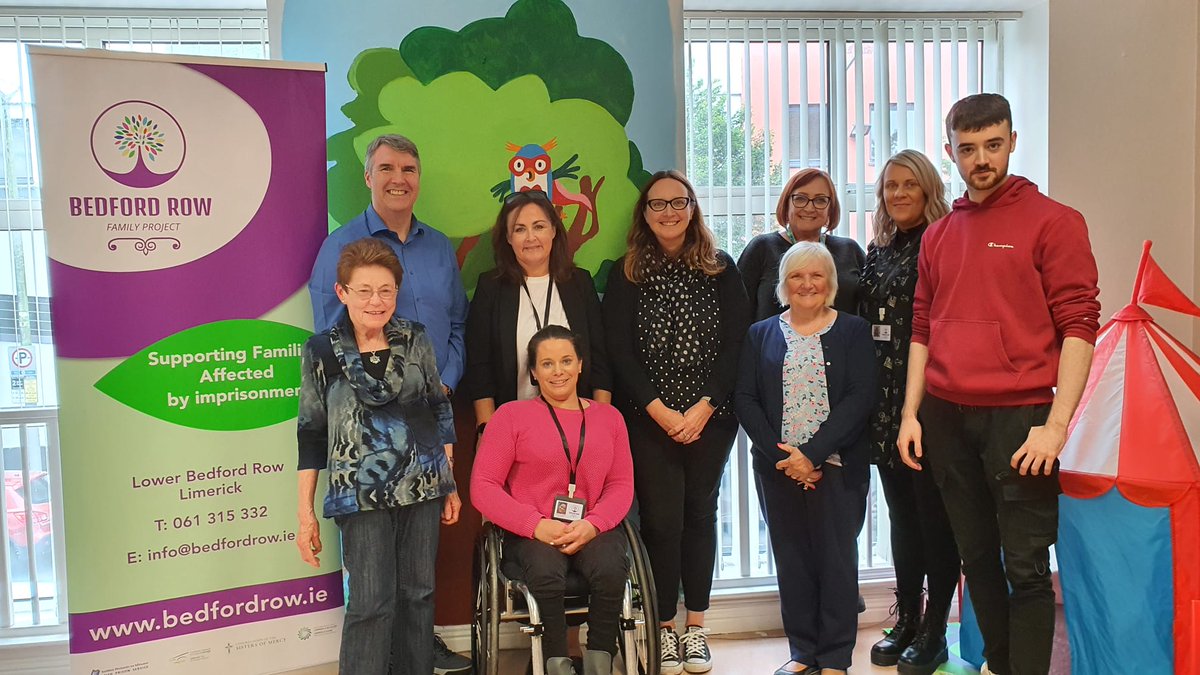 We had a great day with Niall and Sinead from@OCO_ireland .we spoke of the challenges children face while having a parent in prison.Thank you to the team in Limerick Prison for joining us @IrishPrisons @mackt1987 @tracietobin