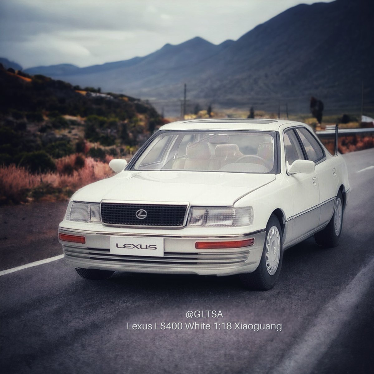 GLTSA's tweet photo. Timeless Elegance: The 1:18 scale Lexus LS400 in Pristine White by Xiaoguang. Can you recall the first time its sleek design caught your eye?
#gltsa #gltsalexus #gltsals400 https://t.co/3Nq7qxhohY