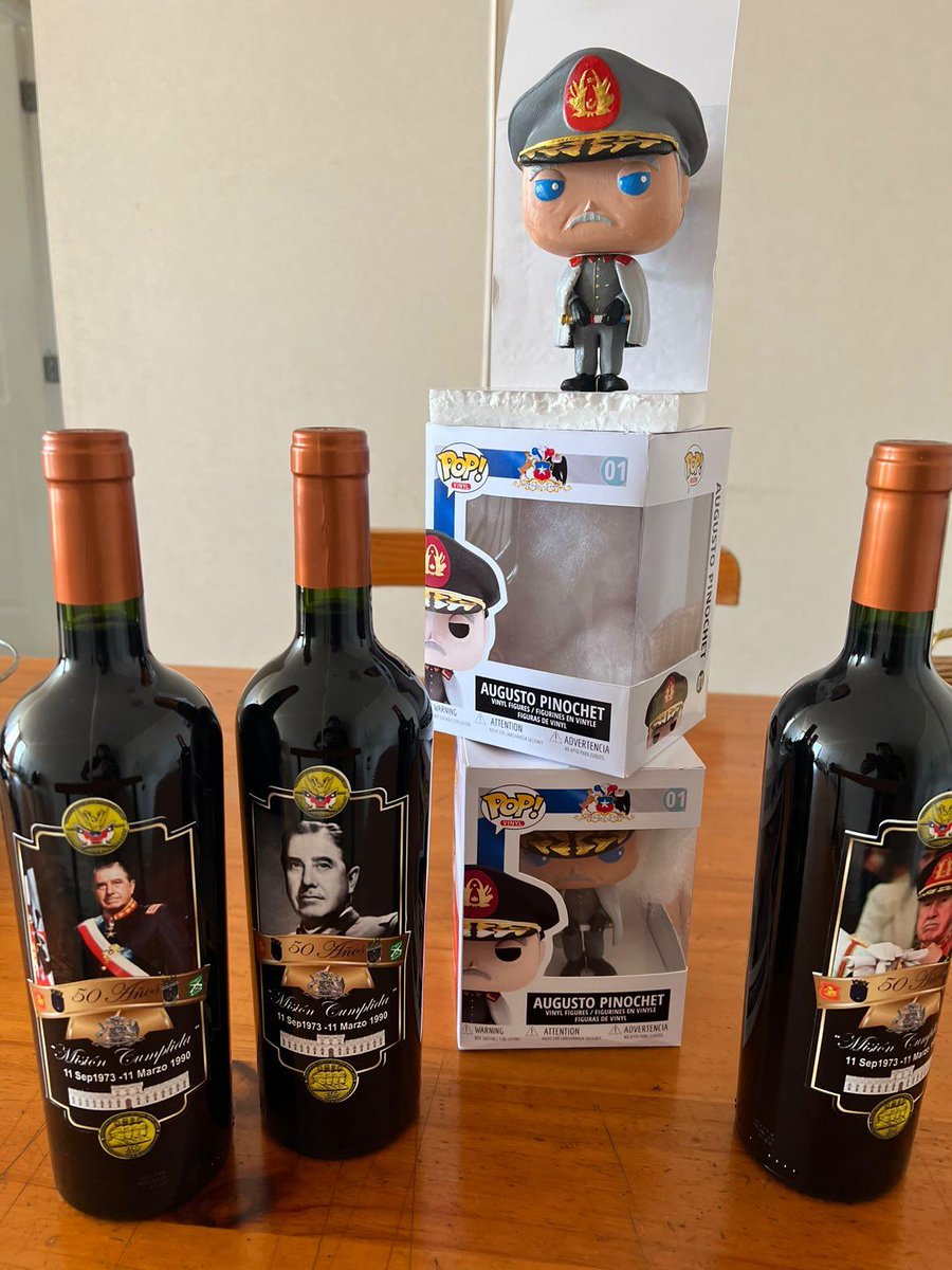 BazarPatriota's tweet image. Cliente feliz con sus Vinochet y sus Fachos Pop de Pinochet 

¿Alguien más dijo yo?

Información y reservas por mensaje 

Despacho a todo Chile 

#bazarpatriota #clientefeliz #vinochet #fachospop #fachopop #fachospopbazarbatriota #Pinochetistas #nomascomunismo