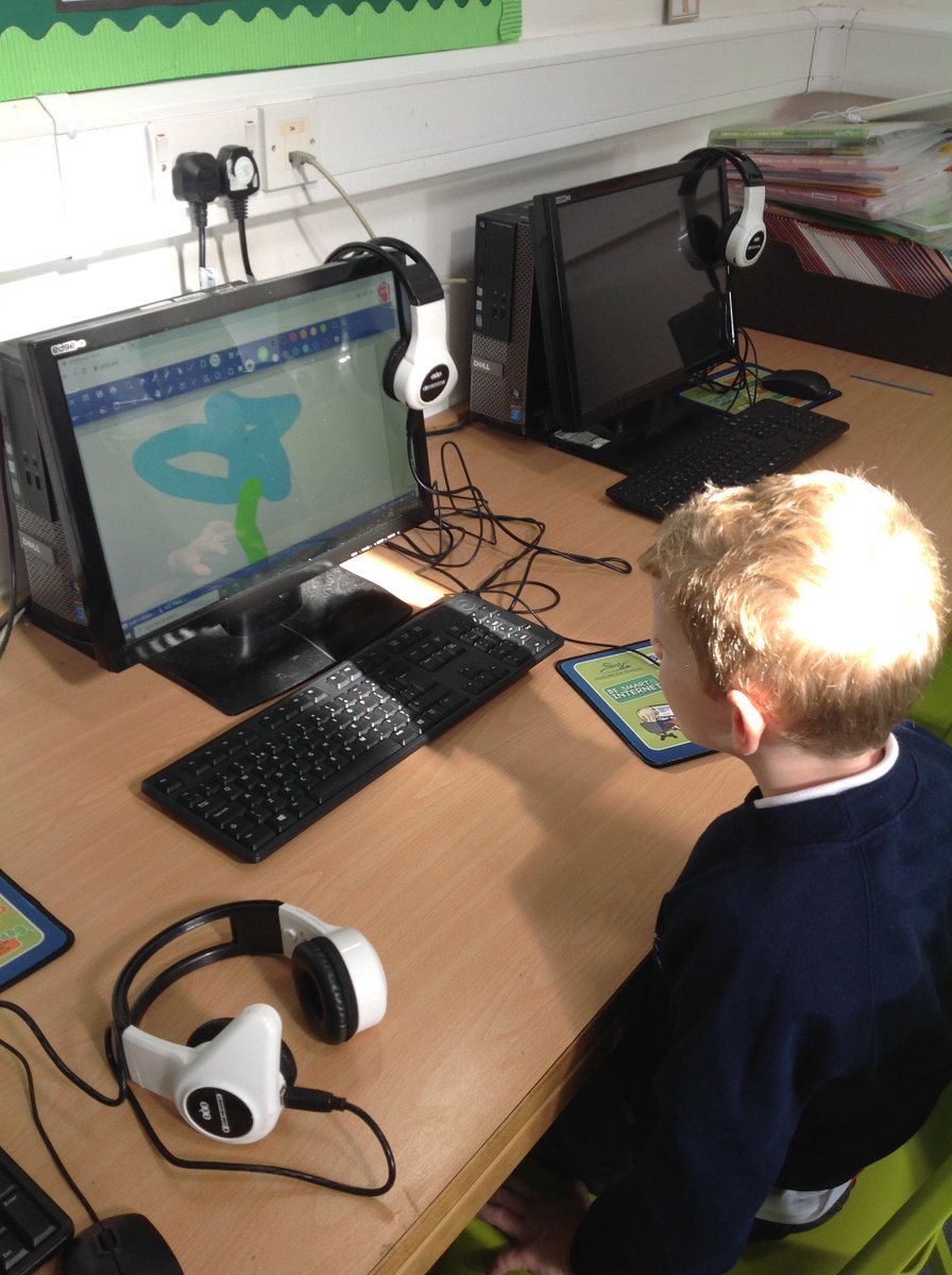 GBS_Grasshopper's tweet photo. 2/3 Year 1 Grasshoppers have been practising their mouse skills to day in Computing. They used a paint program to draw flowers and did a fantastic job! #gbs4computing
@GilesBrookSCH https://t.co/aKxBxE6qDx