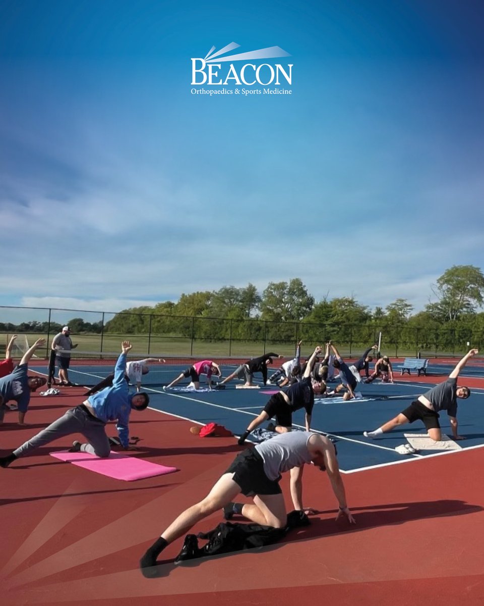 BeaconOrtho's tweet photo. Our athletic trainers do some cool things! Here's Kendall Cramer Talawanda, Beacon AT, leading yoga for the varsity team as their active recovery! 🧘 #BeaconDifference

"We have drastically decreased the number of muscle strains since starting this!" https://t.co/3ZvG0Xxywd