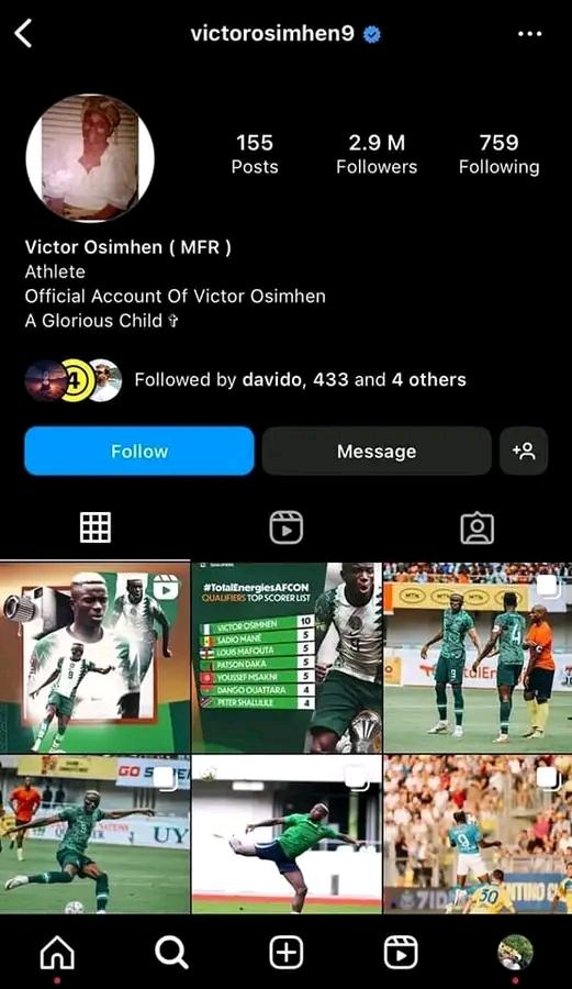 BokweKing's tweet photo. Victor Osimhen has deleted all photos and videos of Napoli on his social media, in reaction to the TikTok video posted by Napoli which mocked him.
#kingbokwe https://t.co/hl7JaH6ZKI