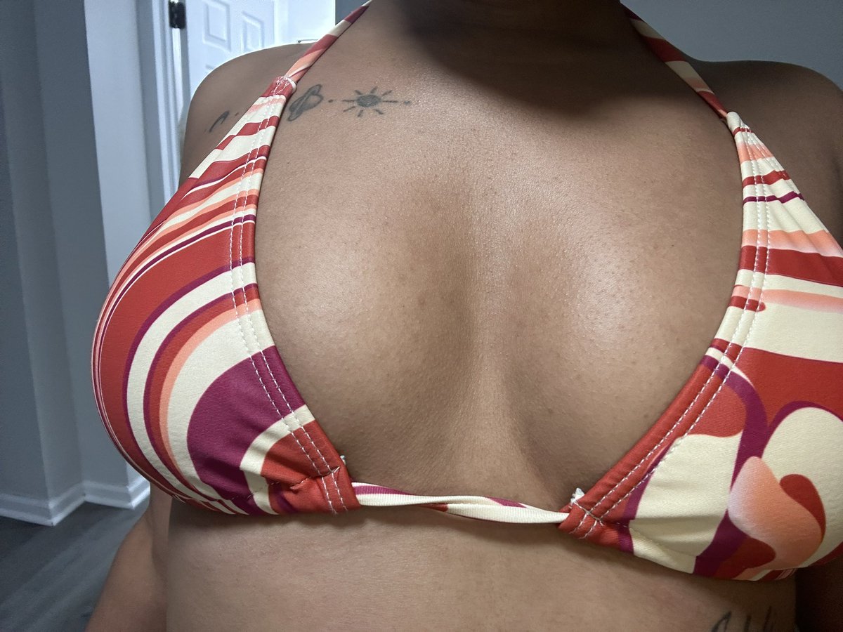 empr322's tweet photo. New post on onlyfans go check it out @lilmissempress. Wanna subscribe it’s only $4.99 https://t.co/YMdVwd6Bnt