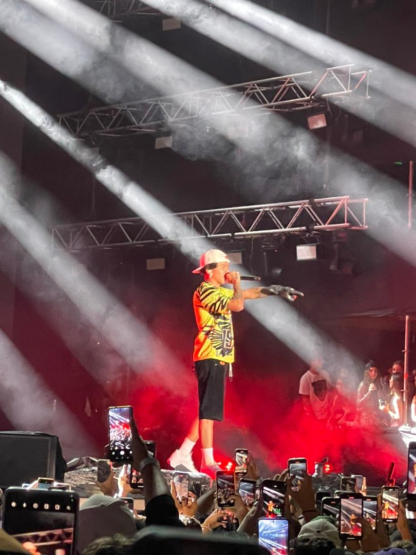 ManuelXC0's tweet photo. El mejor fk concierto al que he ido, son las verdaderas cabras 🐐🌹 @eladiocarry_on @Bigsotorius @neutropimp_ https://t.co/aTDSlfxQEE