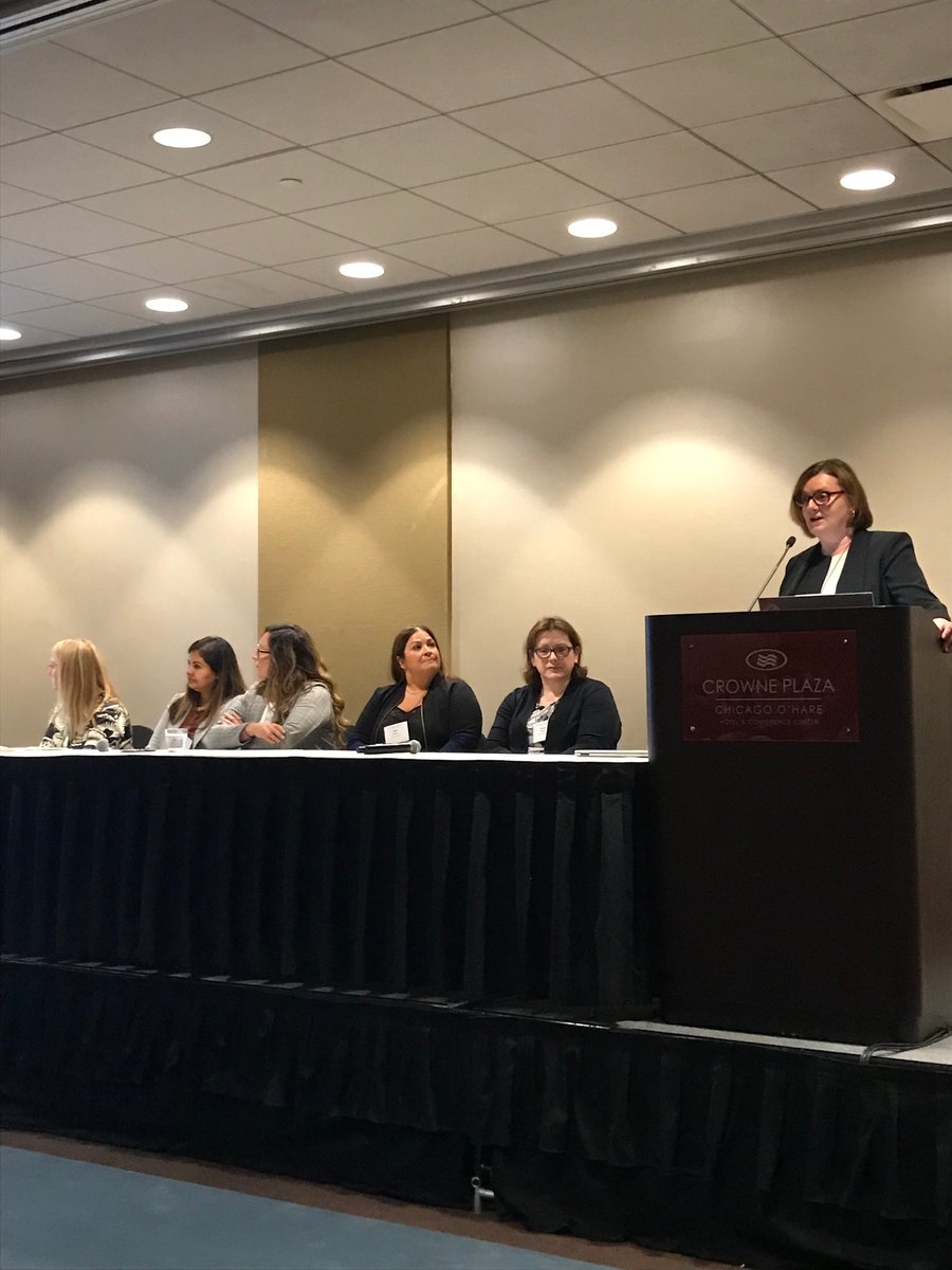 Thank you to the representatives from <a href="/ChiPubSchools/">CPS - Chicago Public Schools</a> &amp; <a href="/EastMaine63/">EastMaine63</a> who are sharing how their districts are welcoming the influx of newcomer students. #ilbilingualdirectors23