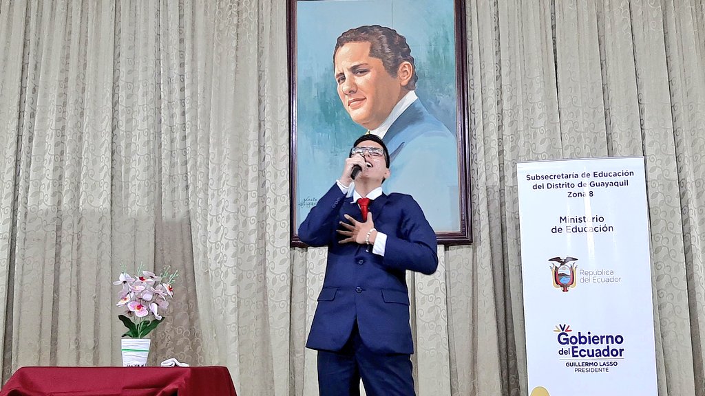 EducacionZ8_Ec's tweet photo. Felicitamos a la Unidad Educativa Fiscal Juan Javier Espinoza, Unidad Educativa San Josemaría Escrivá y Unidad Educativa Santa María Goretti por obtener su paso a la final del certamen. 
¡Nuestros estudiantes rinden homenaje al Pasillo Ecuatoriano! 🎶📚

#ResultadosEnEducación https://t.co/1DhqIBymrA