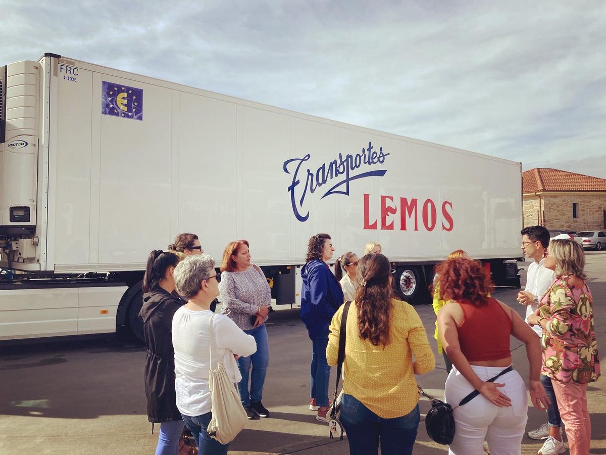tteshnoslemos's tweet photo. Hoy hemos recibido una visita muy especial, hemos tenido el gusto de conocer a este grupo de mulleres tan maravillosas que se han interesado por las oportunidades que ofrece nuestro sector, ha sido un verdadero placer conoceros!!!
#igualdad #inclusion #nodiscriminación https://t.co/TsFddv487Z