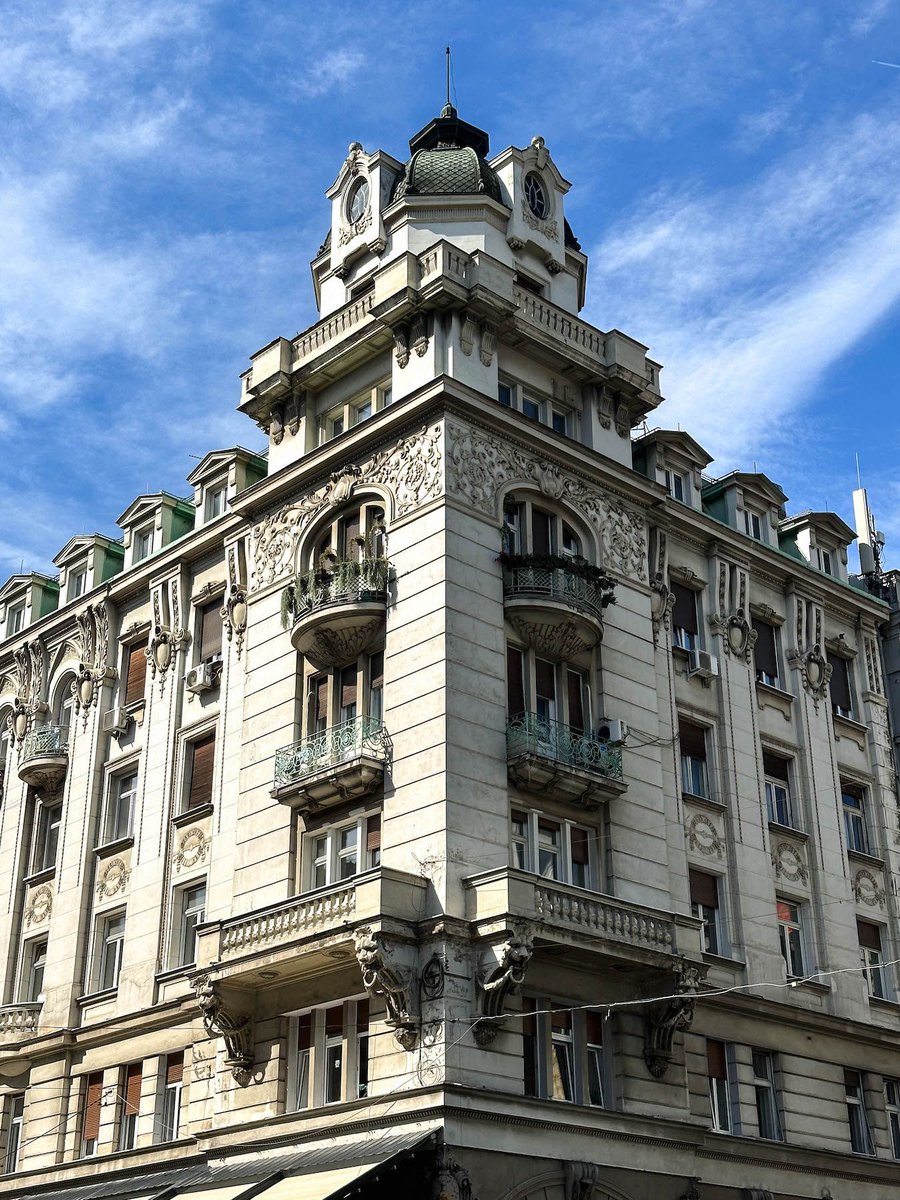 Ex Utopia tweet media