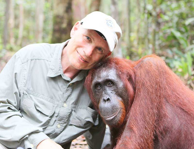 In our latest interview, get to know the profound works of @OURF 2023 Pongo Environmental Awards recipients, and don't miss out on how to join the fundraising event for #OrangutanConservation #trvst #collectiveaction buff.ly/3LAlUrl