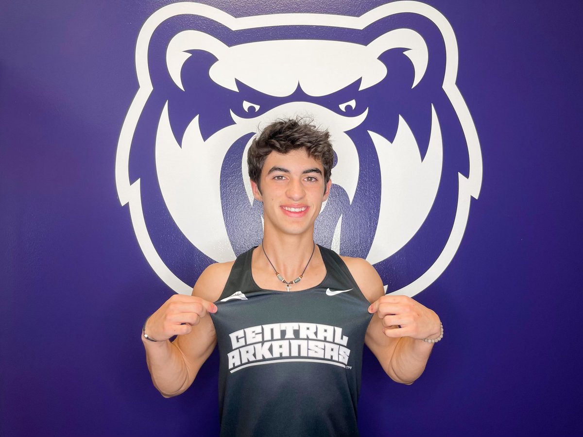 Paris High School T&F tweet media