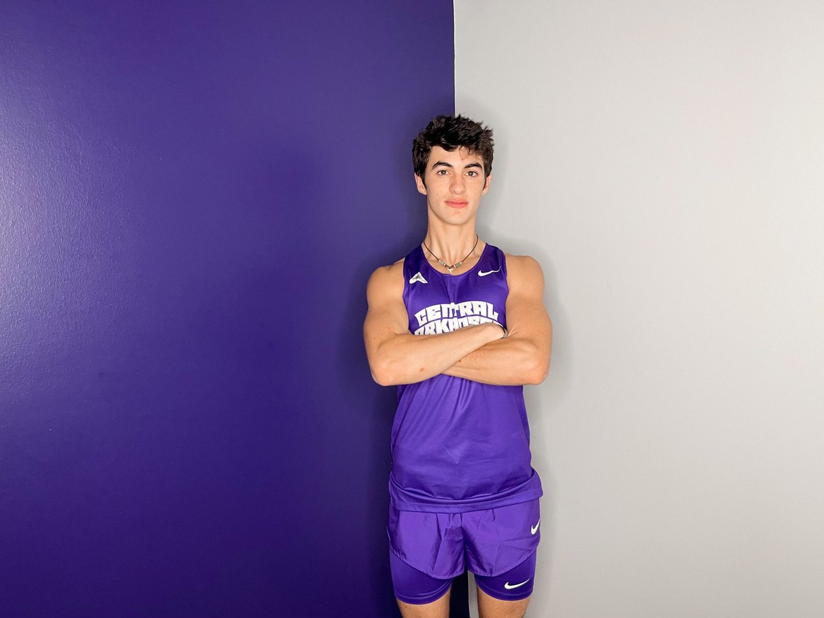 Paris High School T&F tweet media
